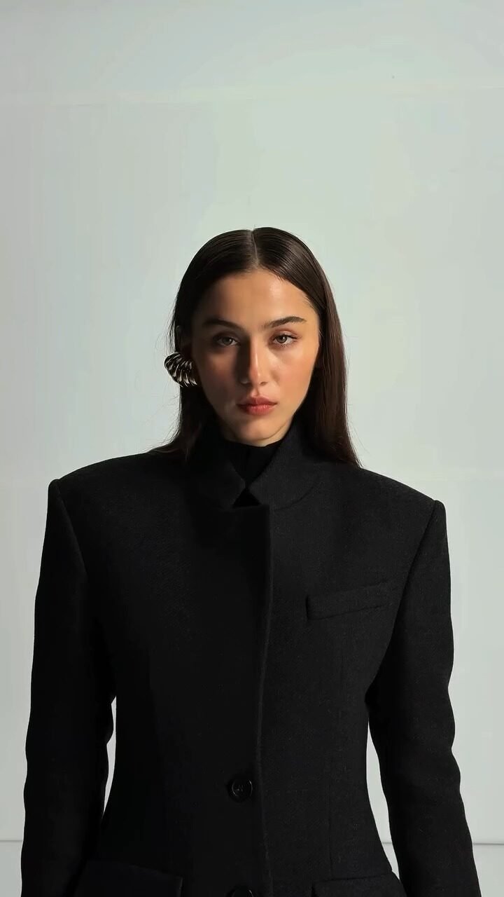 Instagram post from modagynaika.gr. This post is in position 2.