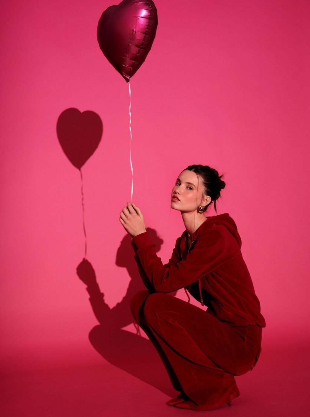 Instagram post from modagynaika.gr. This post is in position 5.